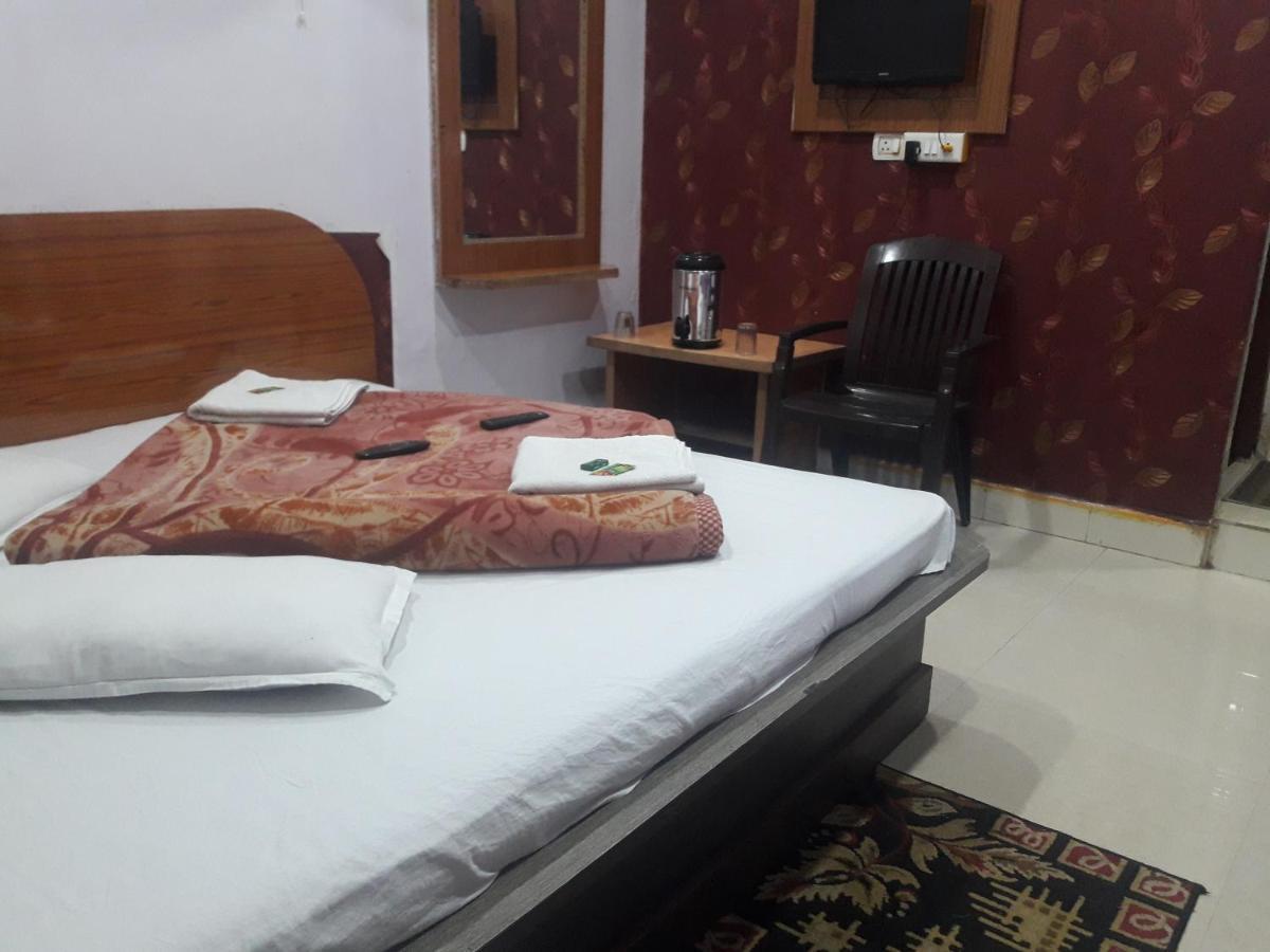 Hotel Rajvihar Pachmarhī المظهر الخارجي الصورة