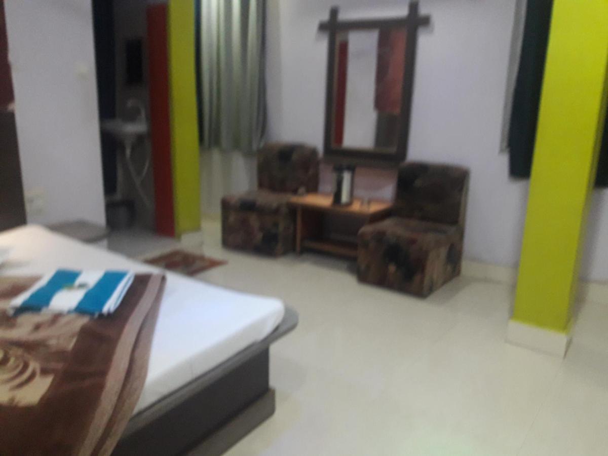 Hotel Rajvihar Pachmarhī المظهر الخارجي الصورة