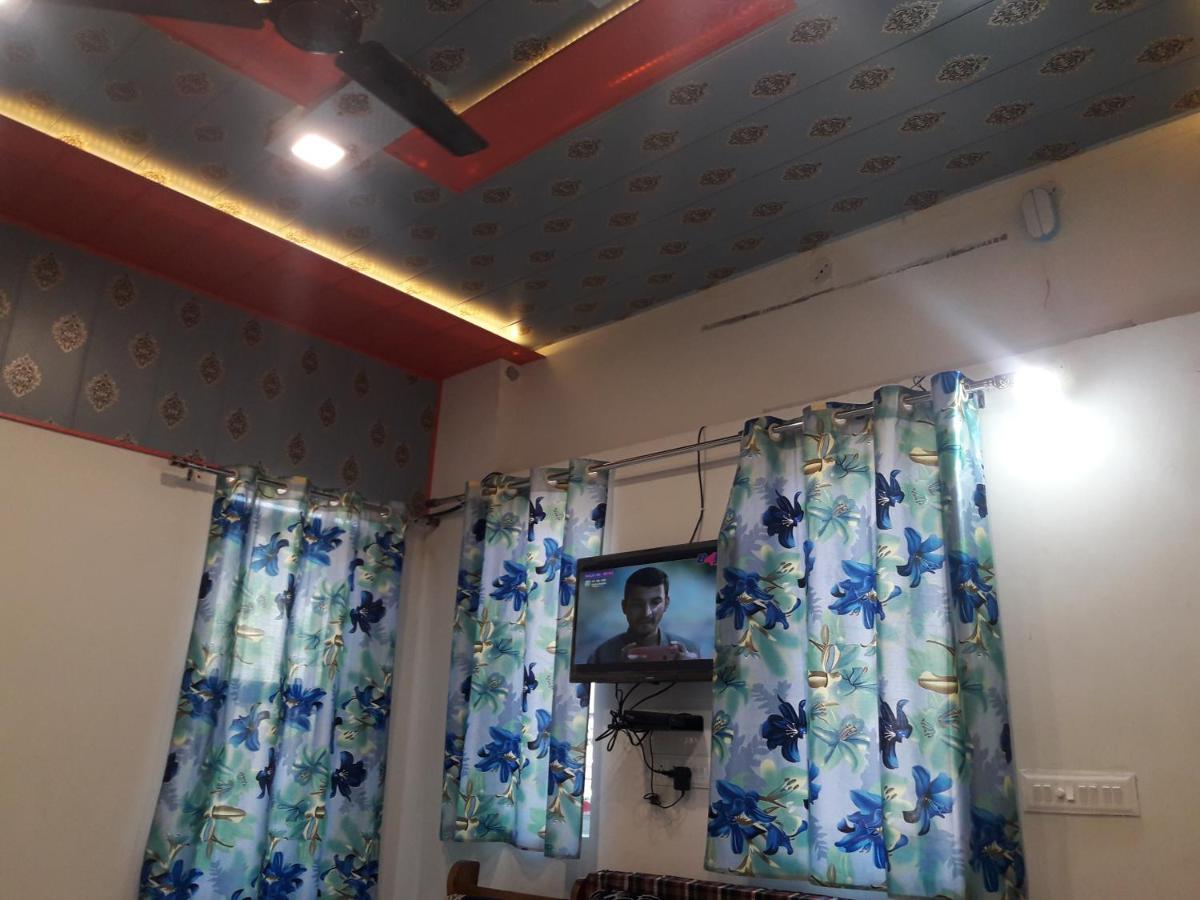 Hotel Rajvihar Pachmarhī المظهر الخارجي الصورة
