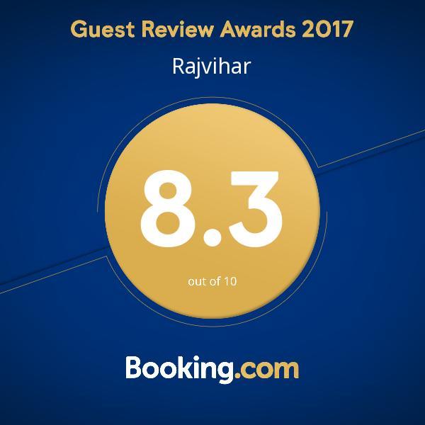 Hotel Rajvihar Pachmarhī المظهر الخارجي الصورة