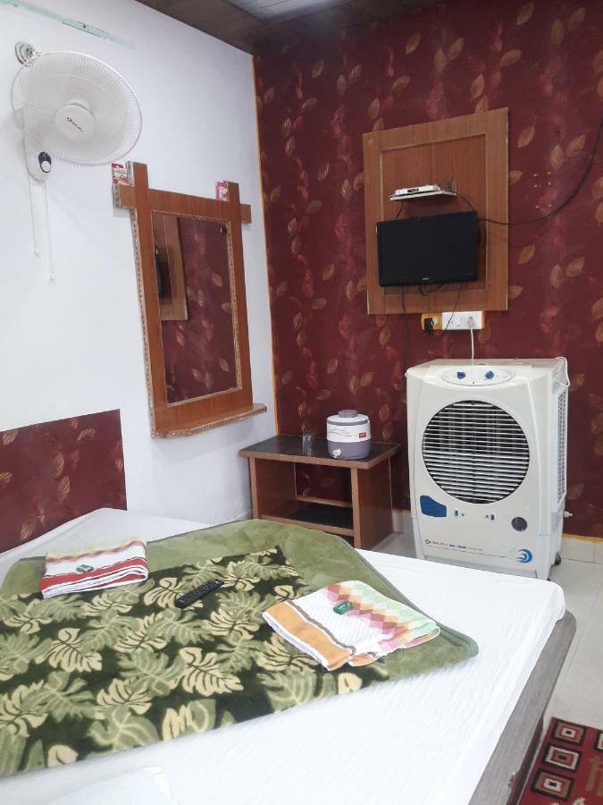 Hotel Rajvihar Pachmarhī المظهر الخارجي الصورة